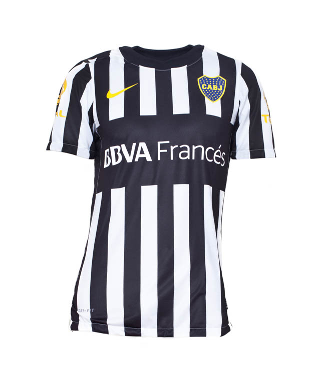 Boca estrena camiseta para el Verano 2012. | Moda y Deporte (M&D) ::: 15 Años :::
