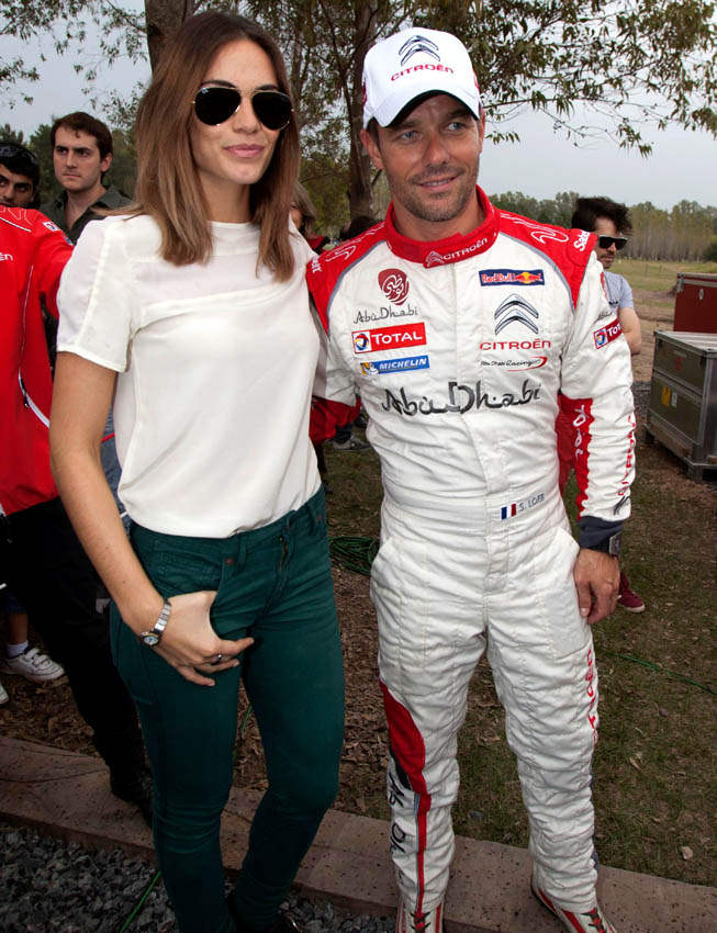 La actriz Emilia Attias y Sebastien Loeb.