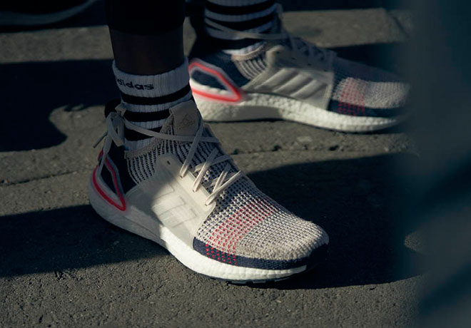 adidas - UltraBoost 19 2